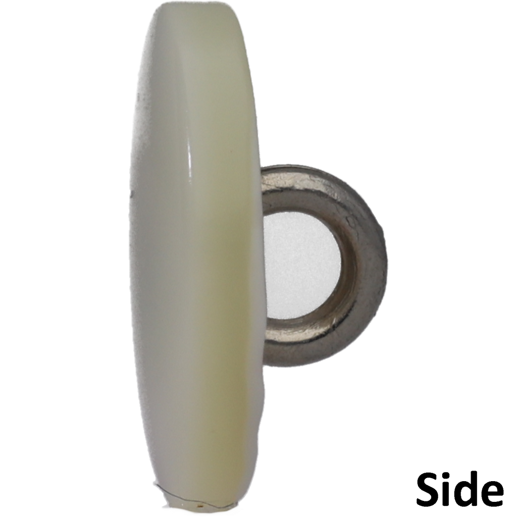 宝石のような輝きはまるでアクセサリー。約100種のデザインから選べる